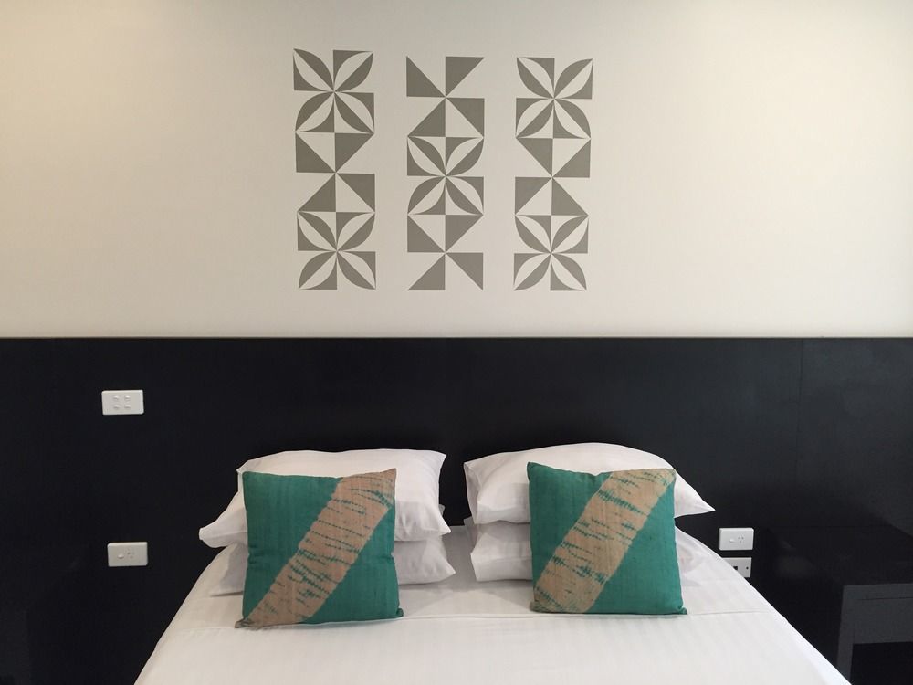 נוקואלופה Tanoa International Dateline Hotel מראה חיצוני תמונה