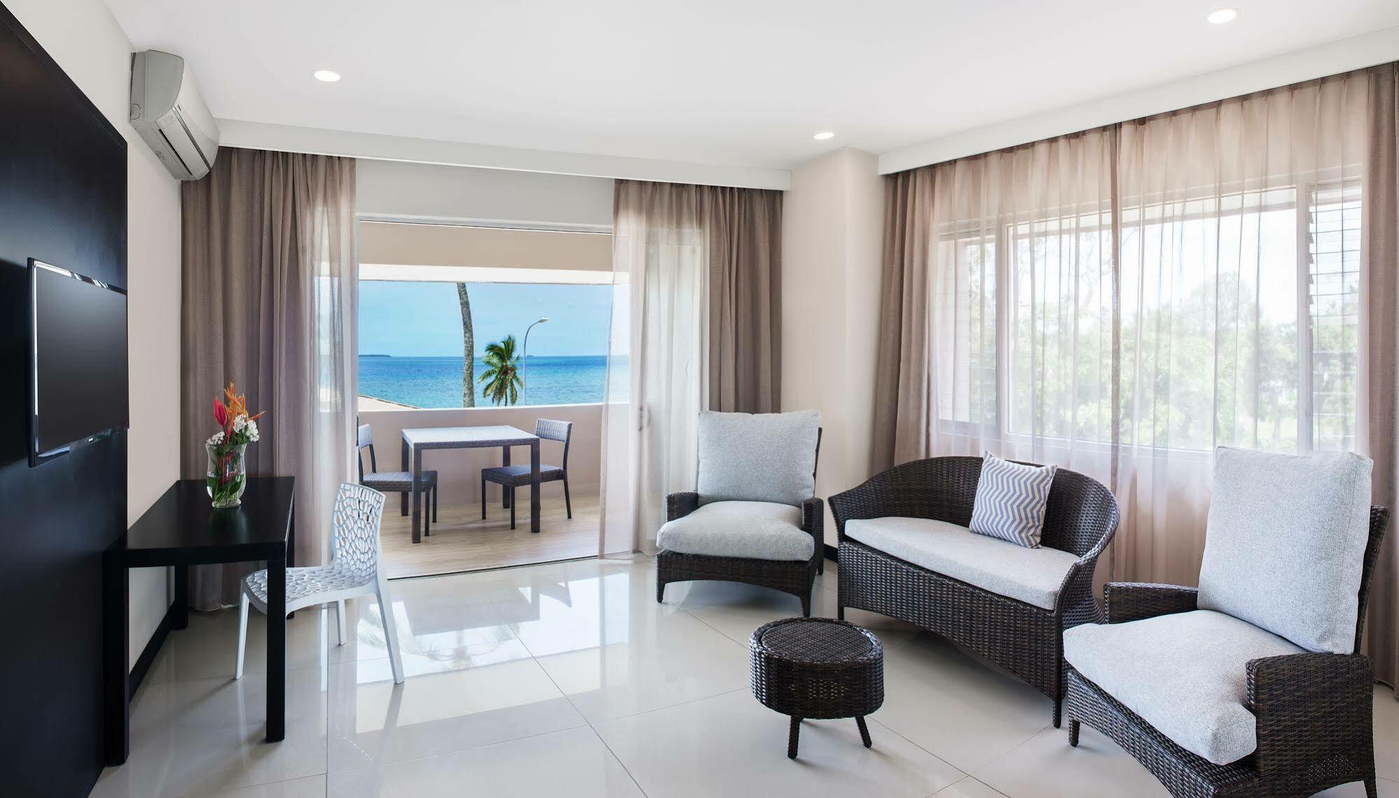 נוקואלופה Tanoa International Dateline Hotel מראה חיצוני תמונה