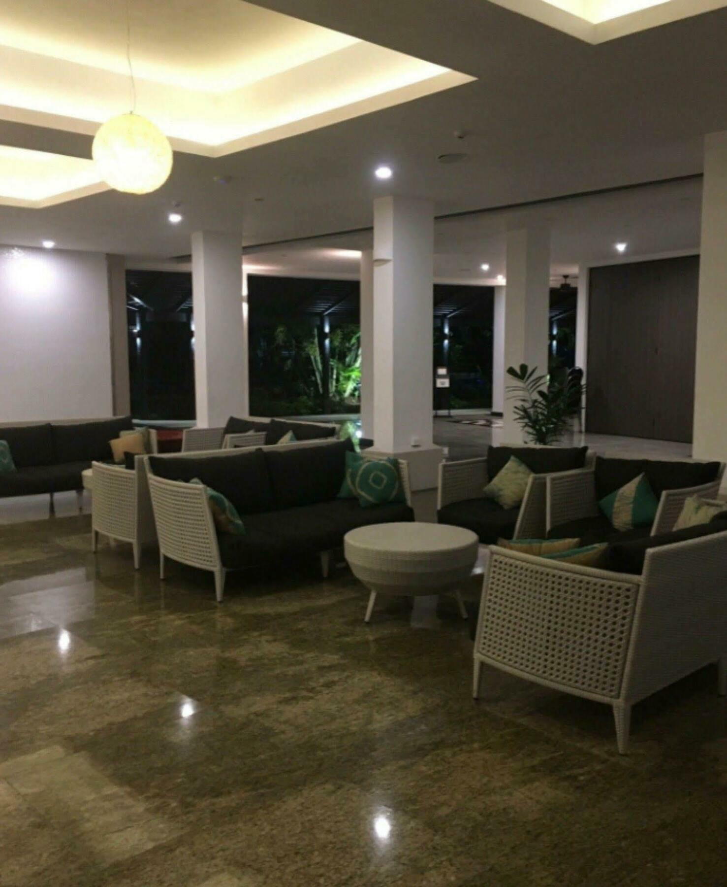 נוקואלופה Tanoa International Dateline Hotel מראה חיצוני תמונה