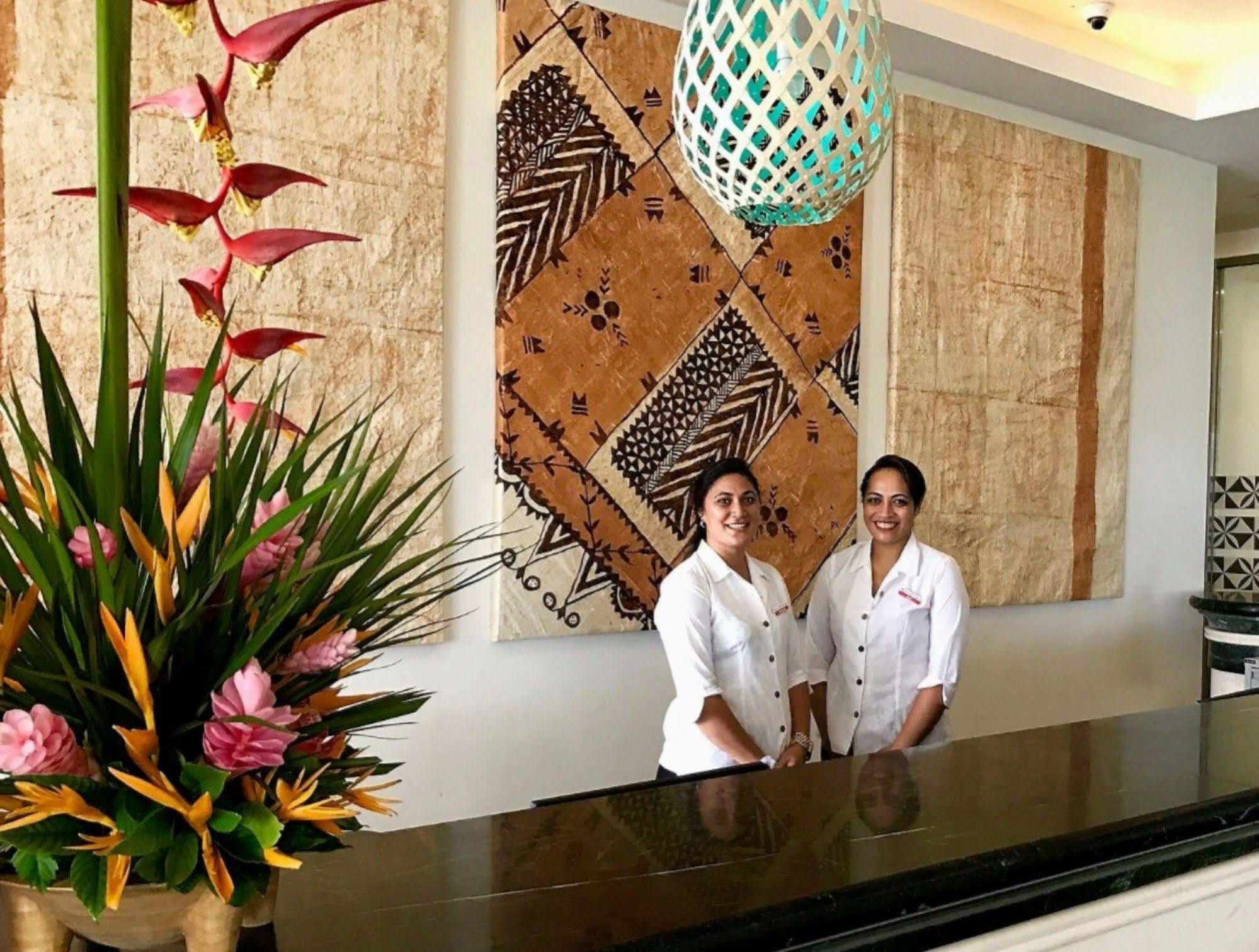 נוקואלופה Tanoa International Dateline Hotel מראה חיצוני תמונה